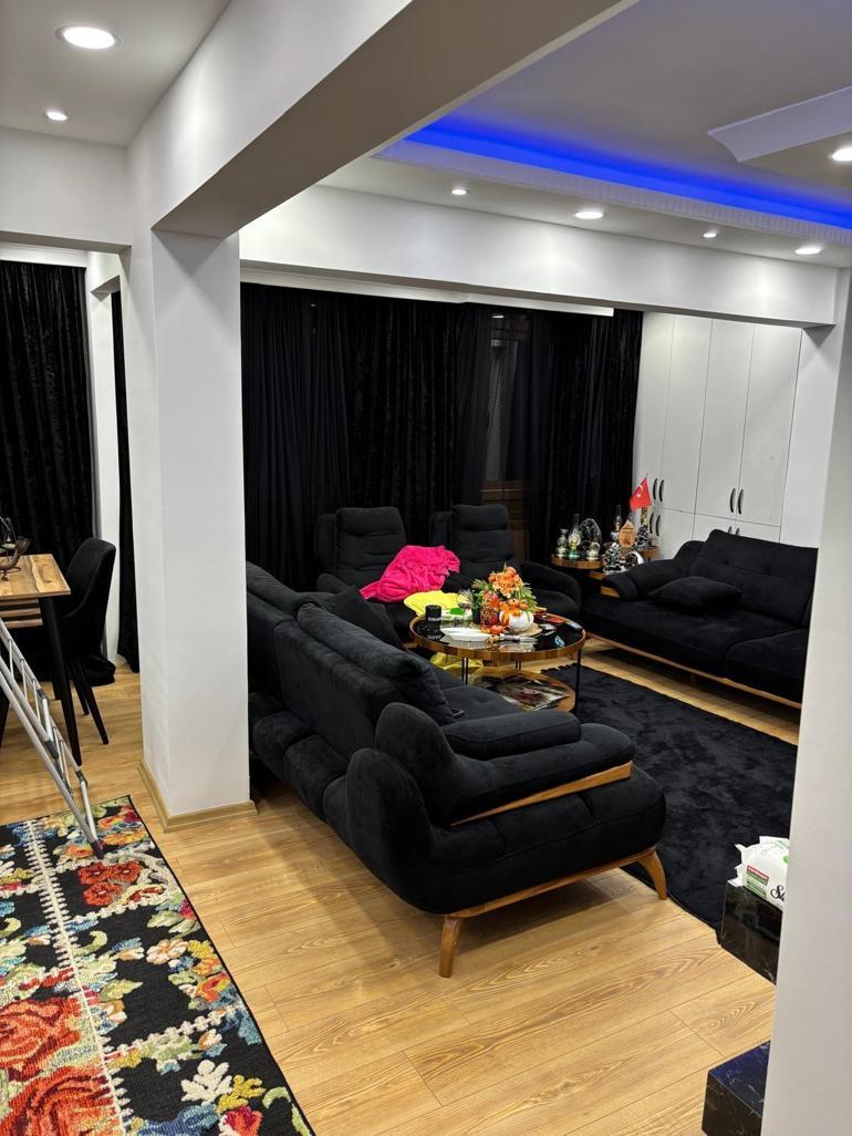 Şarkıcı Güllü, Yalovada evinin balkonundan düşüp hayatını kaybetti