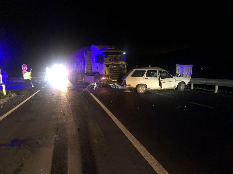 Amasyada TIR ile otomobil çarpıştı: 1 ölü