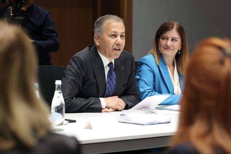 Bakan Yerlikaya, Gürcistanlı mevkidaşı Geladze ile bir araya geldi