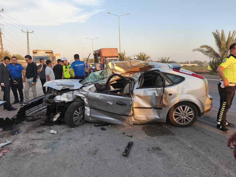 Kazada ölen cezaevi memurları, son yolculuklarına uğurlandı; Berk sensiz yapamam, açın tabutu