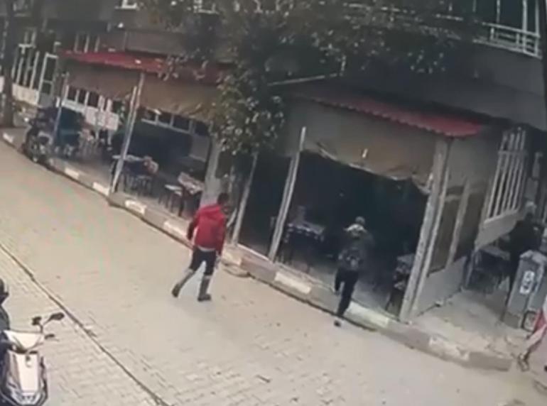 Baba-oğul tarafından kıraathanede vurularak öldürüldü