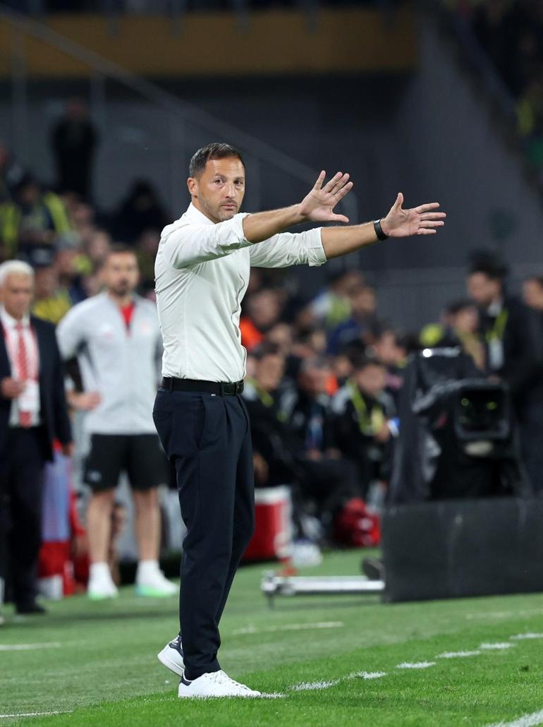 Fenerbahçe – Hesap.com Antalyaspor: 2-0