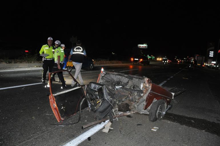 Manisada 5 kişinin öldüğü kaza kamerada