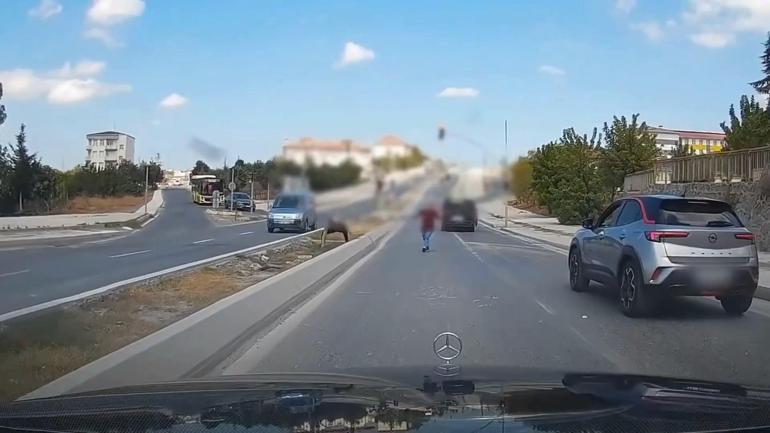 Arnavutköy’de tartıştığı otomobil sürücüsüne taşla saldıran kişi yakalandı