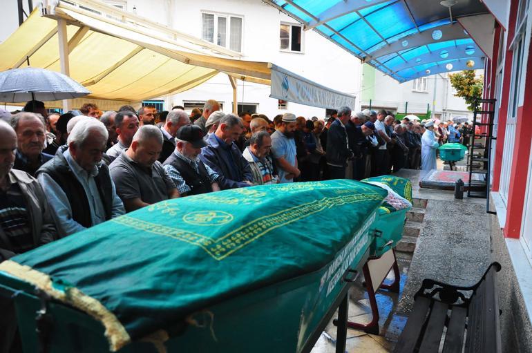 Manisada 5 kişinin öldüğü kaza kamerada