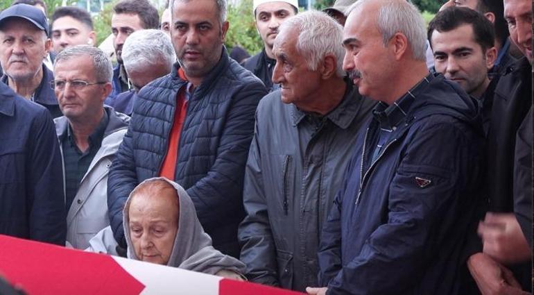 Şair ve yazar Yavuz Bülent Bakiler son yolculuğuna uğurlandı