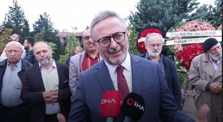 Şair ve yazar Yavuz Bülent Bakiler son yolculuğuna uğurlandı