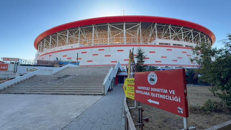 Antalya Büyükşehir Belediyesi’ne yönelik 6ncı dalga rüşvet operasyonu: 16 gözaltı