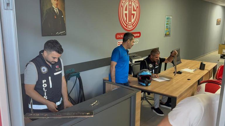 Antalya Büyükşehir Belediyesi’ne yönelik 6ncı dalga rüşvet operasyonu: 16 gözaltı