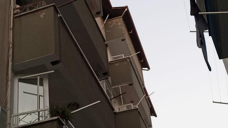 Çamaşır asarken 5’inci kattan düşüp öldü