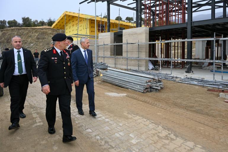 Orgeneral Ali Çardakçı, HMKÜ 100. Yıl Köyünü ziyaret etti