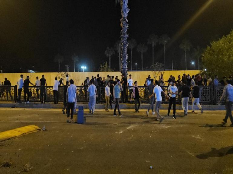 Adana’da İsrail protestosu; ABD Konsolosluğuna taşla saldırdılar