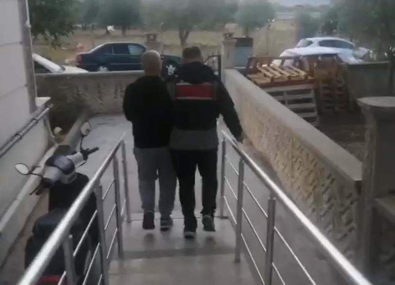 FETÖnün sözde askeri yapılanmasına yönelik operasyonda; 12 tutuklama