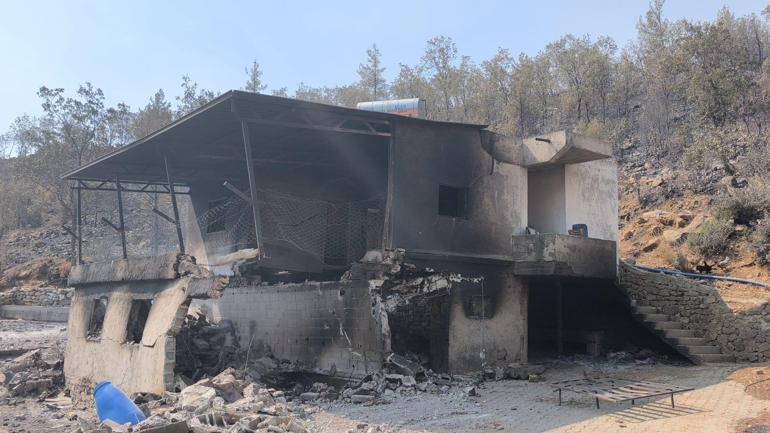 Silifkedeki orman yangınına ilişkin 4ü tutuklu 7 sanık hakim karşısında