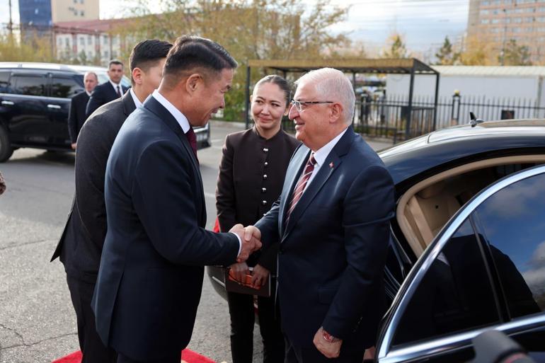 Milli Savunma Bakanı Güler, Moğolistan’da