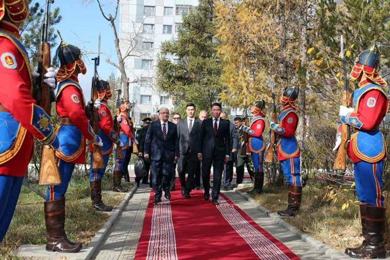 Milli Savunma Bakanı Güler, Moğolistan’da