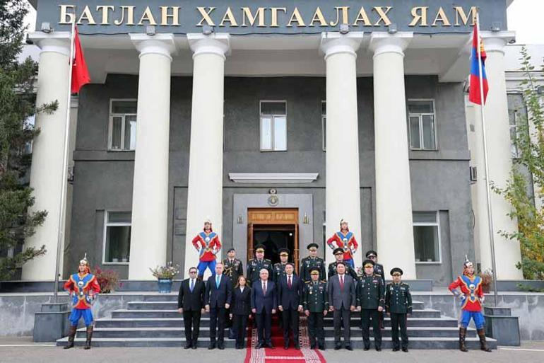 Milli Savunma Bakanı Güler, Moğolistan’da