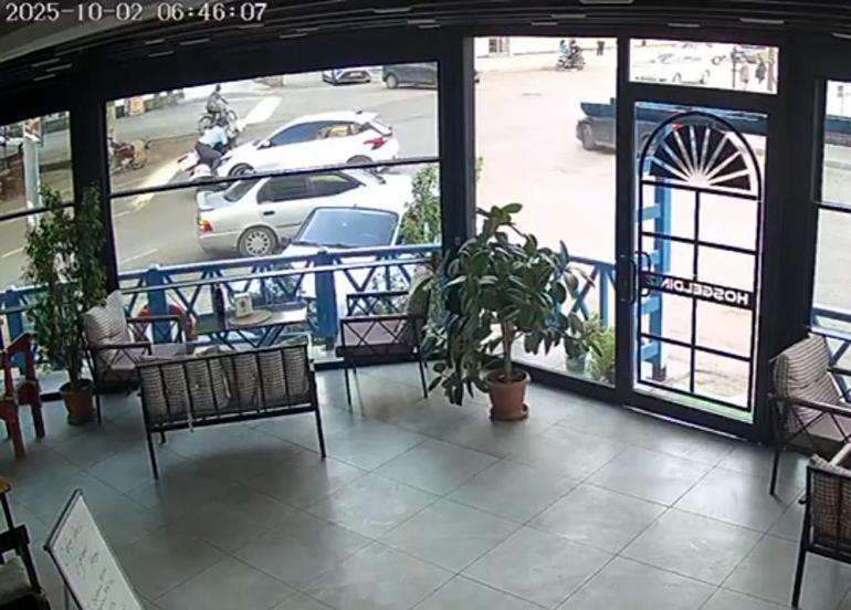 22 gün arayla aynı kavşakta kaza yaptı