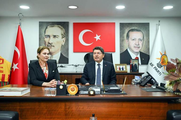 Bakan Tunç: Alıkoyduğunuz insan hakları savunucularını serbest bırakmanız gerekir