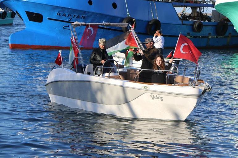 Samsun’da Filistin’e destek için tekneler kortej oluşturdu