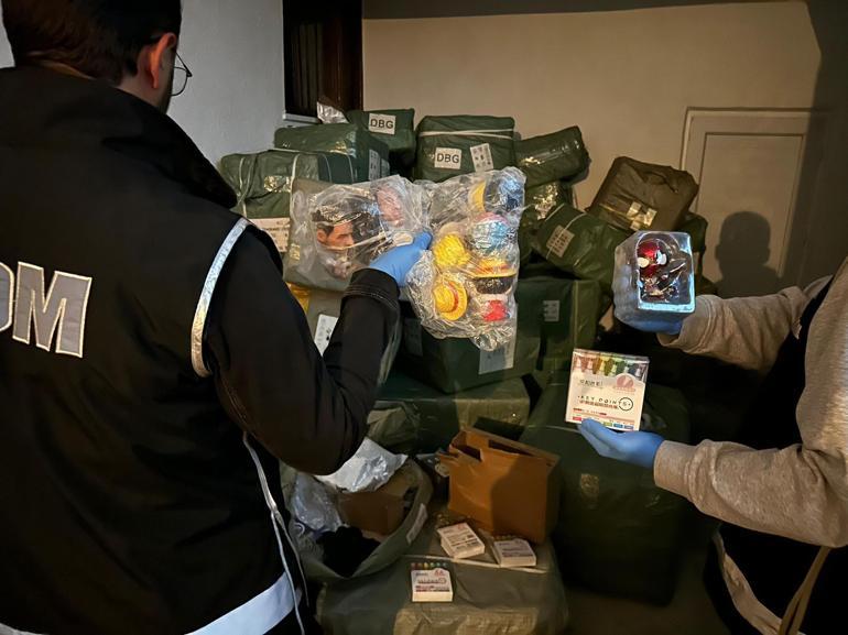 Ağrıda 40 milyon lira değerinde gümrük kaçağı oyuncak ve kalem ele geçirildi