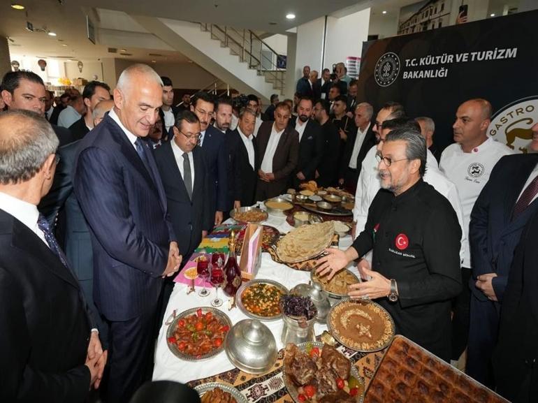 Bakan Ersoy: Kültür Yolu, dünyanın en büyük festivali haline gelmiştir