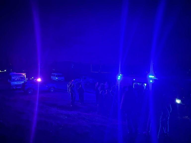 Ot biçen baba- oğul uçuruma düştü; polis memuru oğul öldü, baba yaralandı