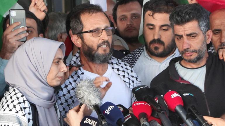 Küresel Sumud Filosu teknelerinde alıkonulan 137 kişi İstanbula geldi