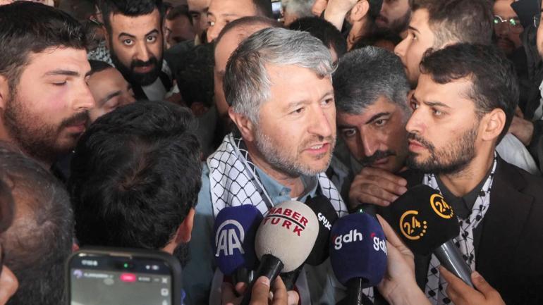 Küresel Sumud Filosu teknelerinde alıkonulan 137 kişi İstanbula geldi