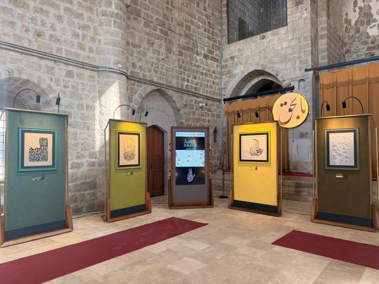 Âdil-i Mutlak Hat Eserleri Sergisi Malatya’da sanatseverlerle buluştu