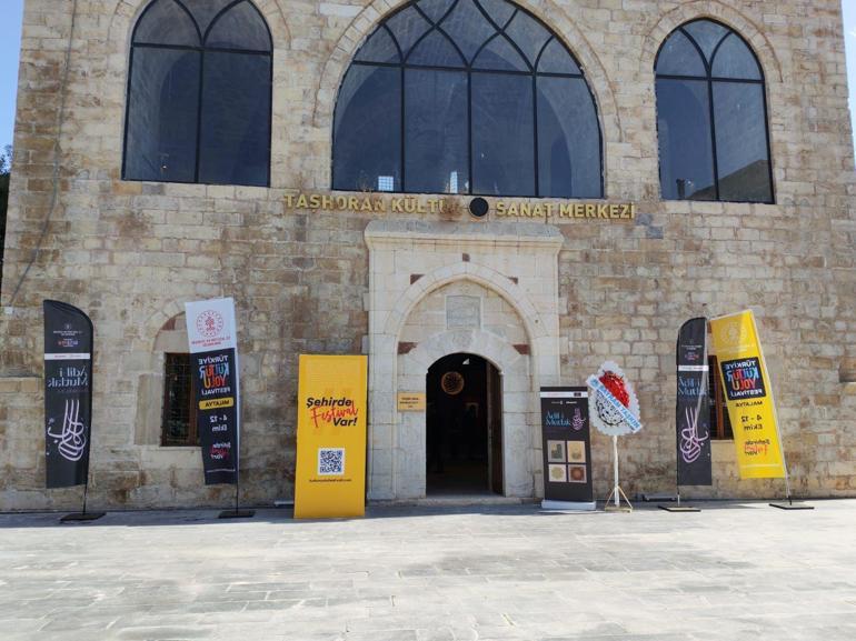 Âdil-i Mutlak Hat Eserleri Sergisi Malatya’da sanatseverlerle buluştu