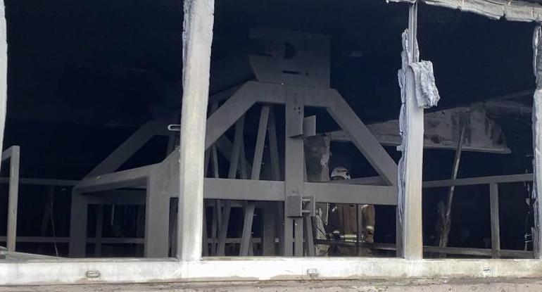 Eyüpsultanda iş yerinde çıkan yangın söndürüldü