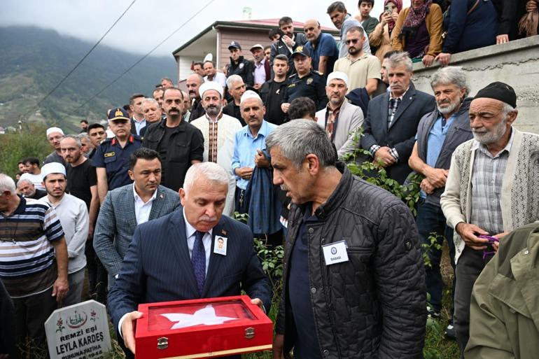 Trabzon’da uçuruma düşen polis memuru toprağa verildi