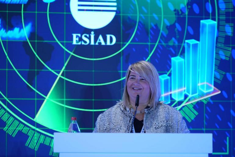 Savunma ve havacılık sanayi İzmirde masaya yatırılıyor