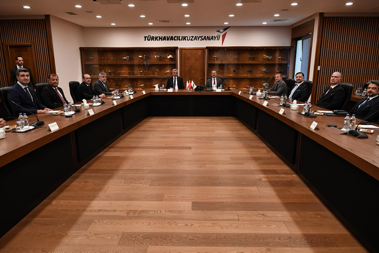 Sağlık Bakanı Memişoğlu TUSAŞ’I ziyaret etti