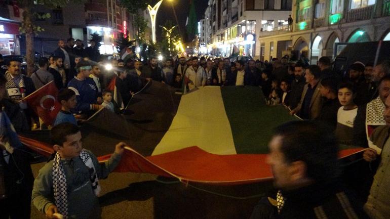 Vanda, Gazzeye destek yürüyüşü