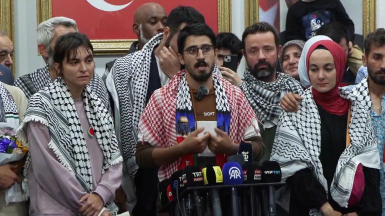 Küresel Sumud Filosu teknelerinde alıkonulan 20 kişi İstanbul’a geldi