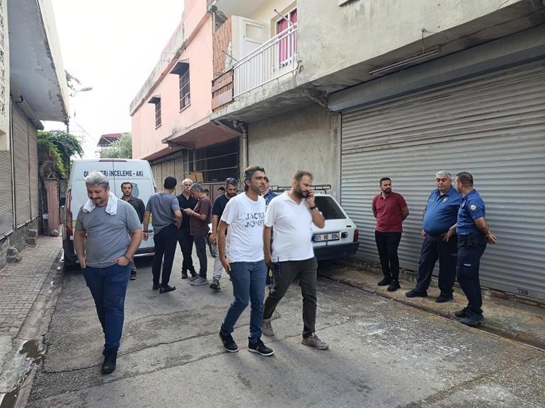 Polise bıçakla saldıran uyuşturucu bağımlısı, bacağından vurularak etkisiz hale getirildi