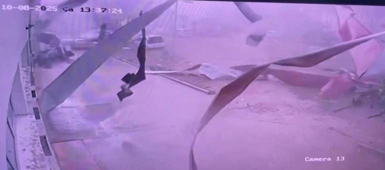 Lisenin çatısının uçtuğu anlar kamerada