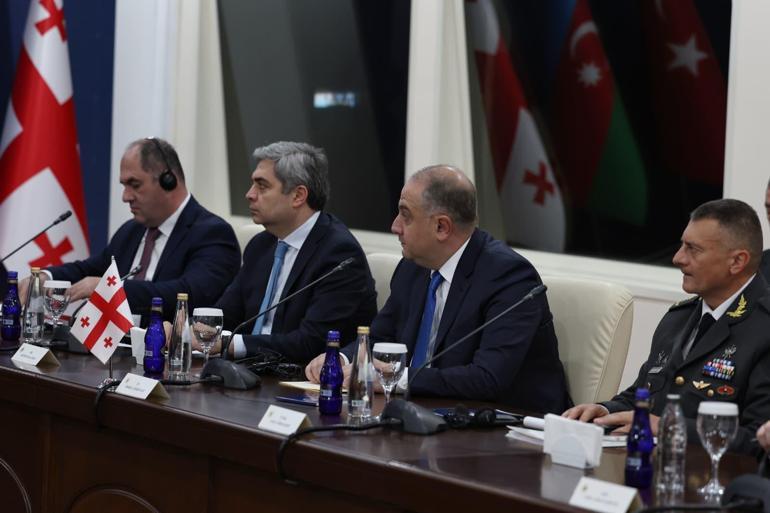 Ankarada Türkiye-Azerbaycan-Gürcistan Üçlü Savunma Bakanları Toplantısı