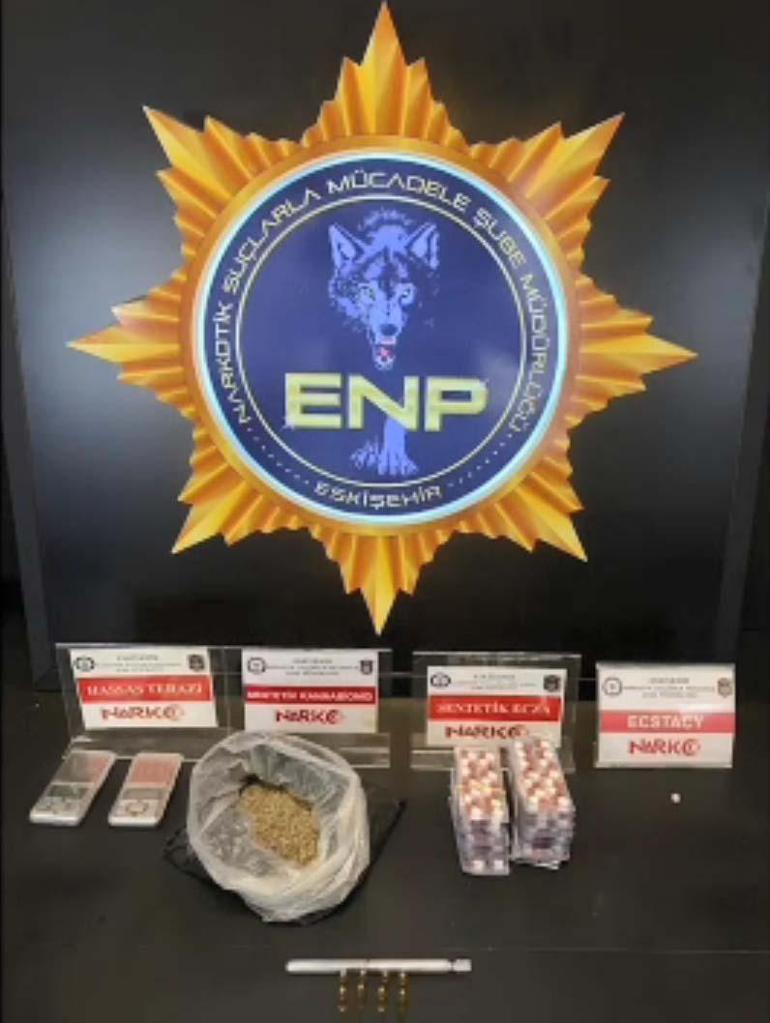 Eskişehir’de uyuşturucu operasyonuna 8 tutuklama