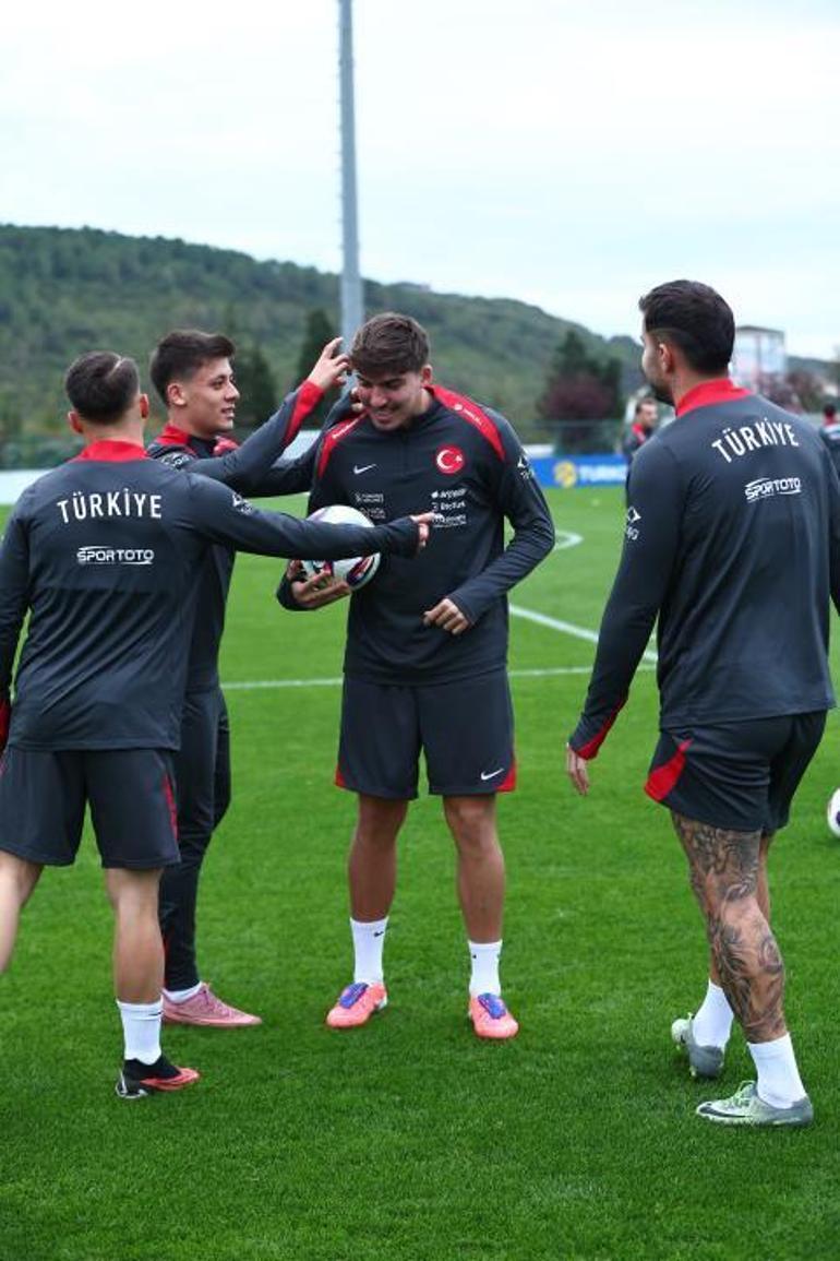 A Milli Futbol Takımı, Bulgaristan maçının hazırlıklarını sürdürüyor