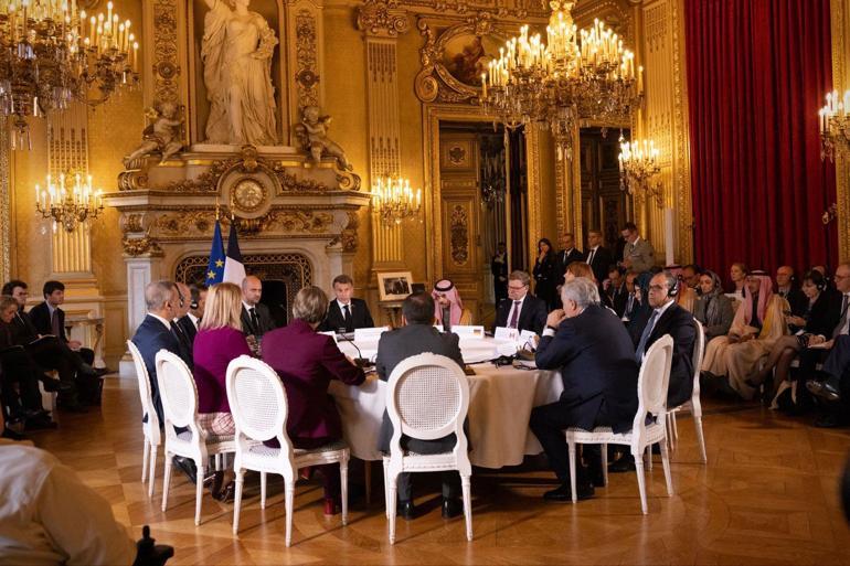 Dışişleri Bakanı Fidan, Pariste düzenlenen Gazze konulu toplantıya katıldı