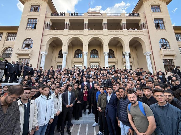 Bakan Fidan: Kalıcı barışın anahtarı iki devletli çözüm için çalışacağız