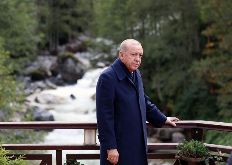 Cumhurbaşkanı Erdoğandan Ayder Yaylasına ziyaret