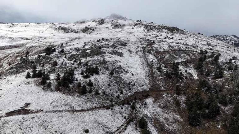 Boluda, Kartalkayanın zirvesi karla kaplandı