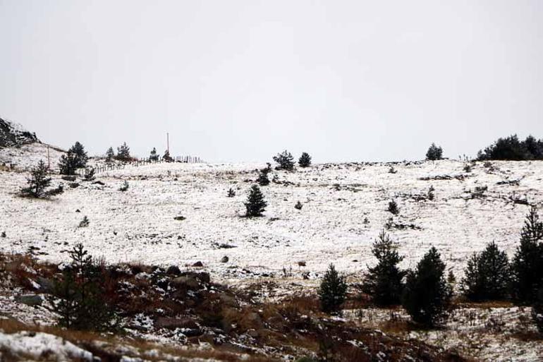 Boluda, Kartalkayanın zirvesi karla kaplandı