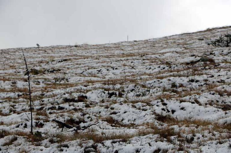 Boluda, Kartalkayanın zirvesi karla kaplandı