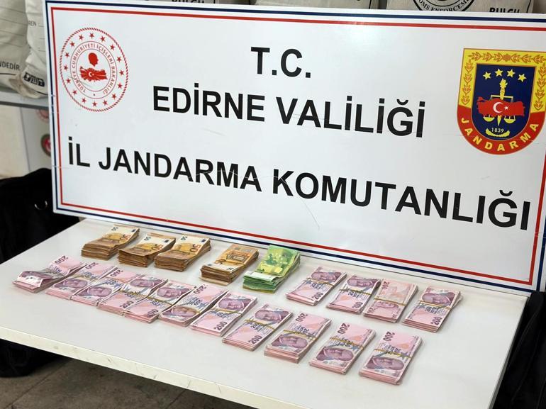 Edirne Hamzabeyli Gümrük Kapısında 105 kilo esrar ele geçirildi