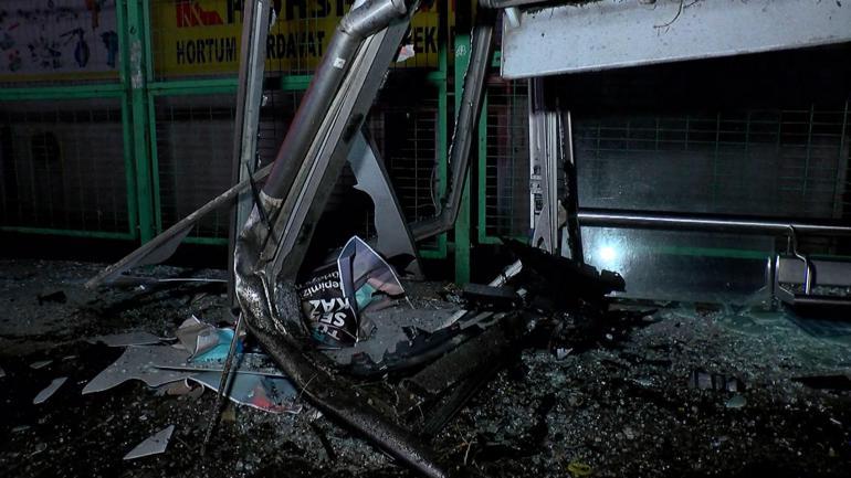 Başakşehir’de otomobil durağa çarptı: 1 yaralı